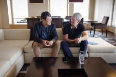 庫(kù)克：中國(guó)對(duì)蘋(píng)果如此重要 將瘋狂投資