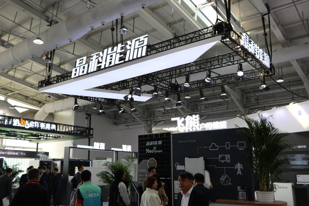 大儲系統及自研電芯發布！儲能賽道迎光伏巨頭入場