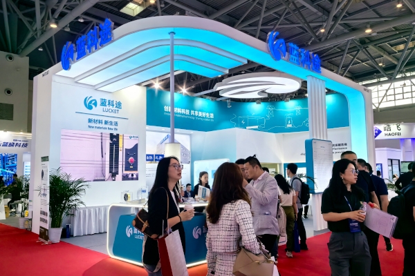 國產(chǎn)化設(shè)備助推隔膜產(chǎn)業(yè)升級 藍(lán)科途技術(shù)革新破新局