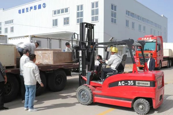 總投資10億！中鈉儲能二期石墨烯鈉電池生產線設備進場
