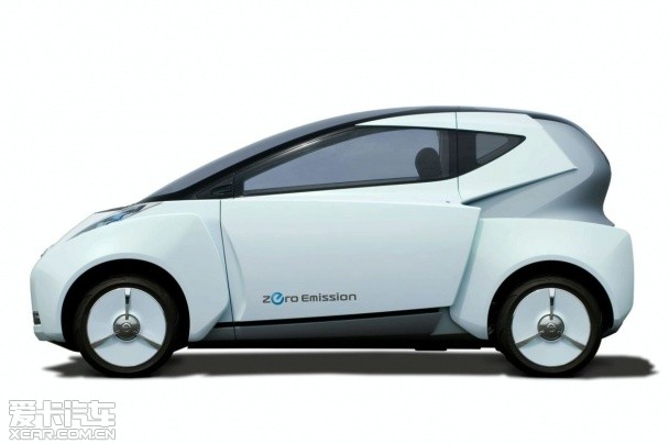 日產(chǎn)Land Glider電動概念車