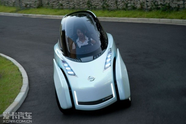 日產(chǎn)Land Glider電動概念車