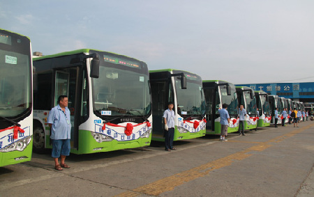 長(zhǎng)沙電動(dòng)公交上路
