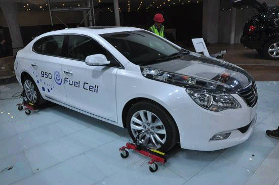 上汽：攜純電動、燃料電池汽車登場 引領(lǐng)“新動力時代”