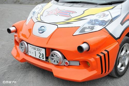 日產聆風電動車奧特曼特別版亮相日本