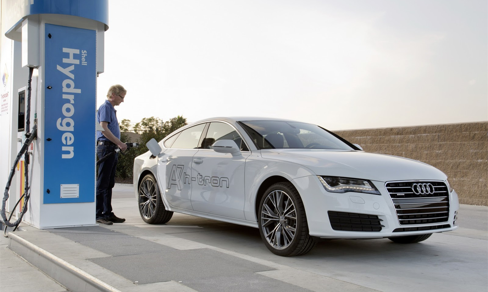 （奧迪A7h-tronquattro來源：Carscoops）