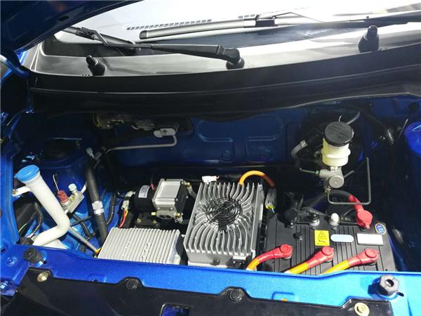 ，雷丁汽車發(fā)布鋰電核心技術(shù),低速電動車行業(yè)發(fā)展現(xiàn)狀