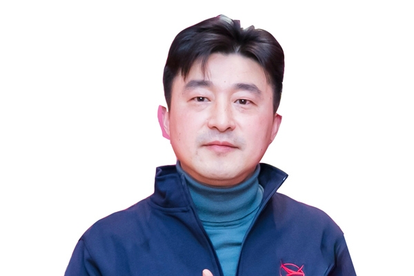 品鷺新材陸華光：愿各位如龍騰飛，事業(yè)步步高升！