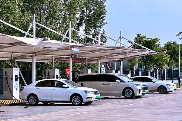 三部門：車企和動力電池企業不得進行夸大和虛假宣傳