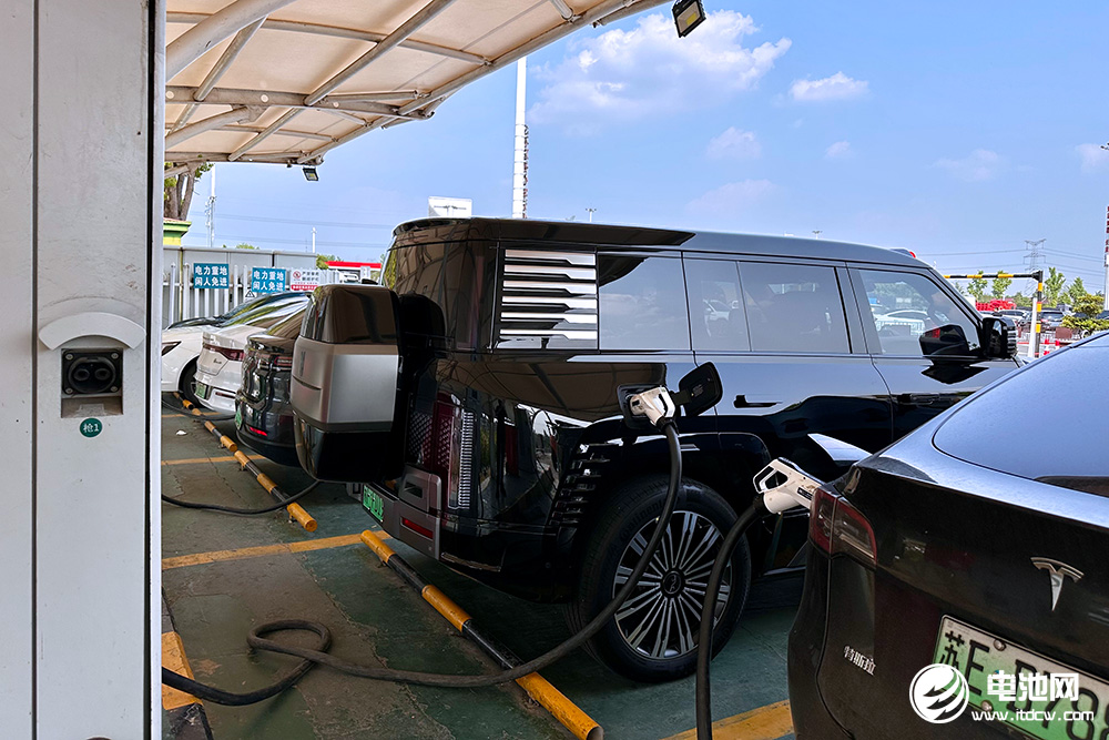 新能源汽車(chē)