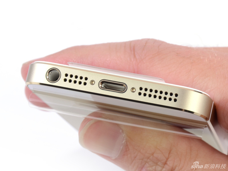 中國電信打響3G反擊戰(zhàn) 集采手機(jī)可升級4G
