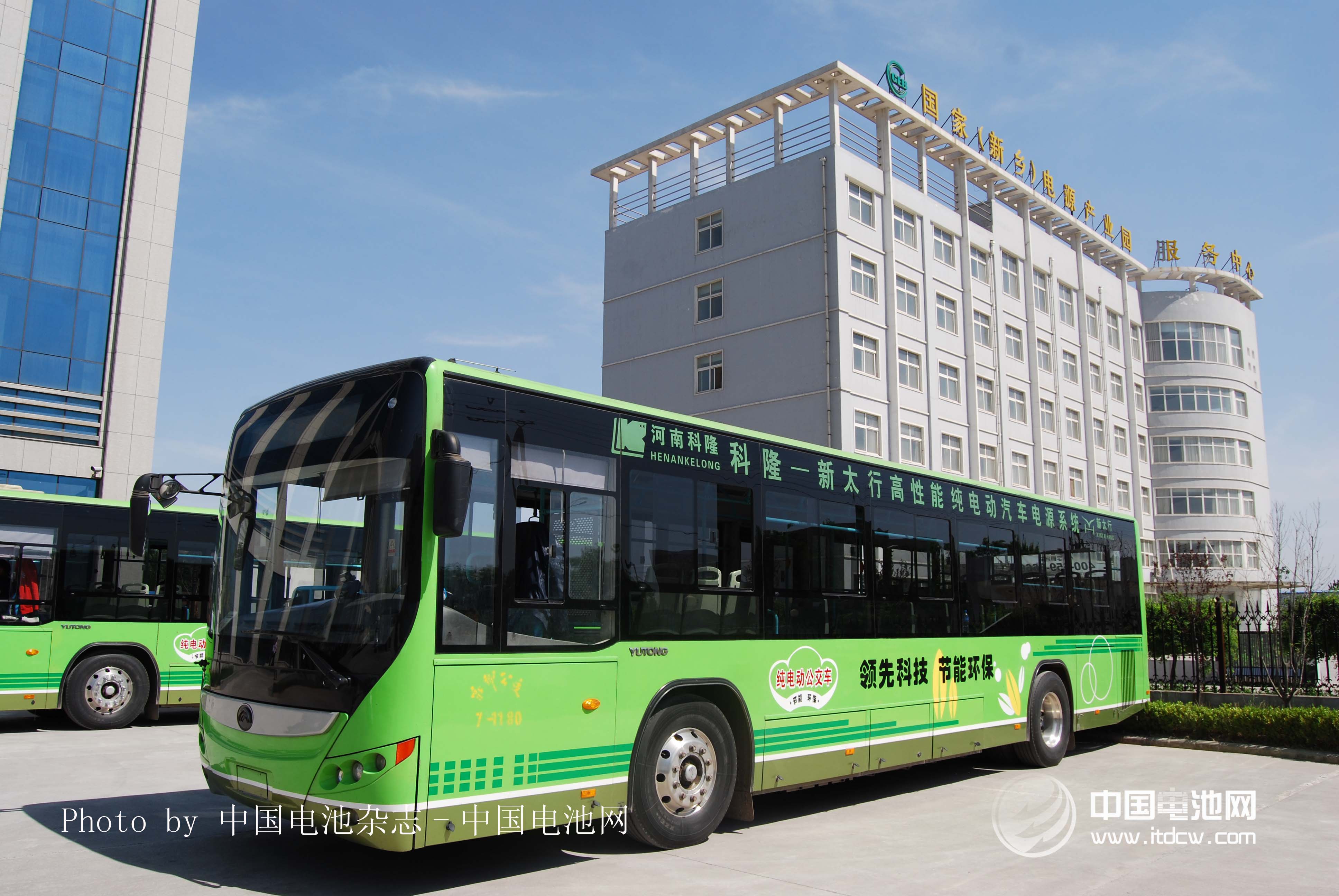 新鄉的電動汽車夢：電池電動車產業基地和示范城市