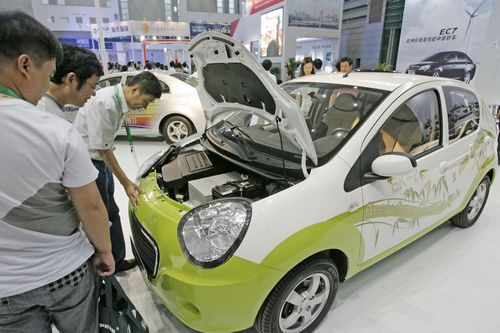 除了純電動(dòng) 新能源車還有很多道路可以走