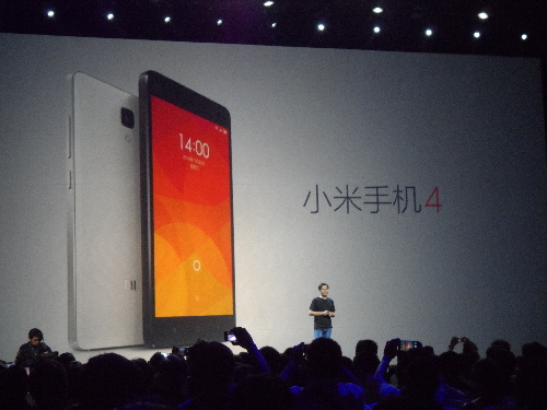 叫板蘋果iPhone6 小米4能否繼續“發燒”？