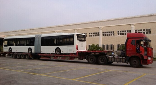 全球首臺(tái)18米純電動(dòng)鉸接車(chē)出口德國(guó) 搭載湘潭銀河電池