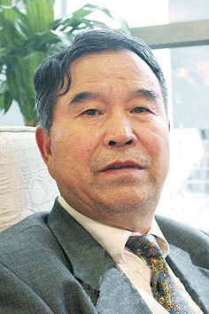 清華大學汽車研究所所長、汽車安全與節能國家重點實驗室副主任 陳全世