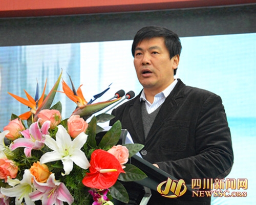 羅強(qiáng)：集聚更多新能源汽車企業(yè)來四川綿陽(yáng)集群發(fā)展