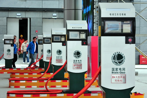 西安高新區首期百個電動汽車充電樁通過驗收