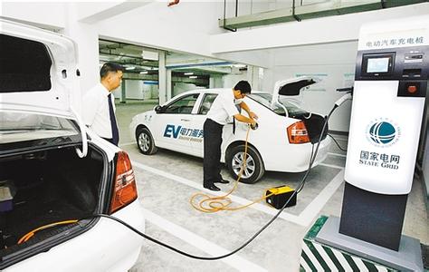 快速充電進(jìn)小區(qū)車庫 居民給電動車充電要投幣？