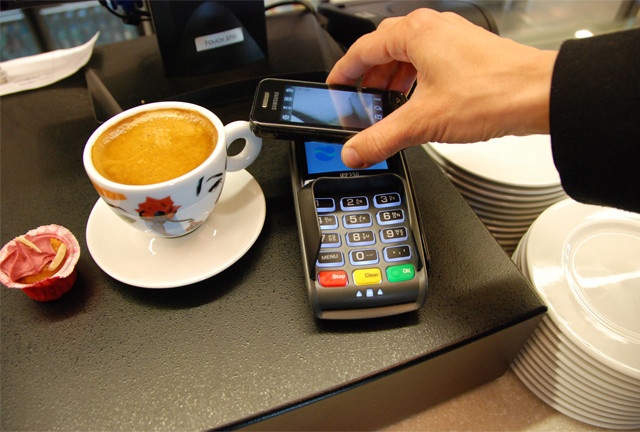 傳蘋果與中國(guó)八大銀行達(dá)成協(xié)議 Apple Pay2015年中國(guó)上線