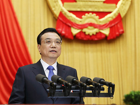 2015兩會(huì)落幕 深度解析新能源汽車發(fā)展問題