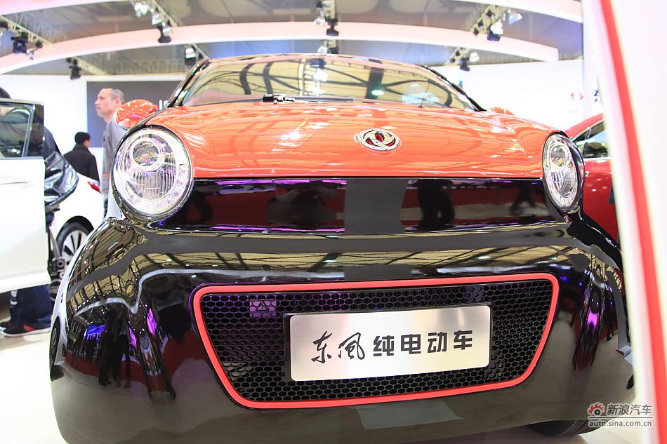 東風純電動車