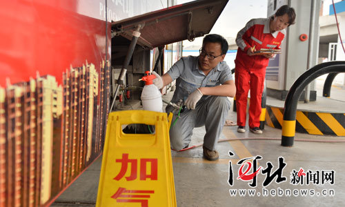 張家口新能源公交車年內(nèi)將達100%