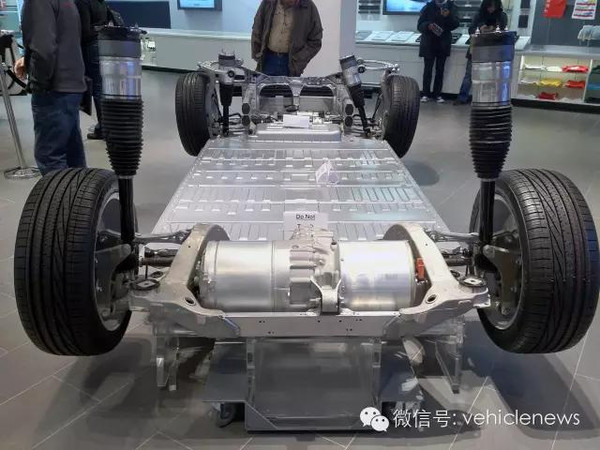 新能源車商爭(zhēng)做電池制造商 細(xì)數(shù)車企電動(dòng)車推廣思路