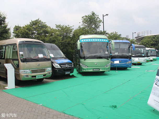 江蘇新能源汽車現(xiàn)狀：以電動大巴和充電樁為主
