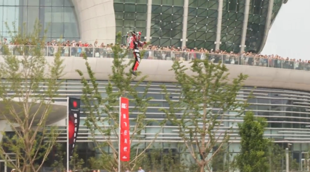 GOFAST噴氣背包