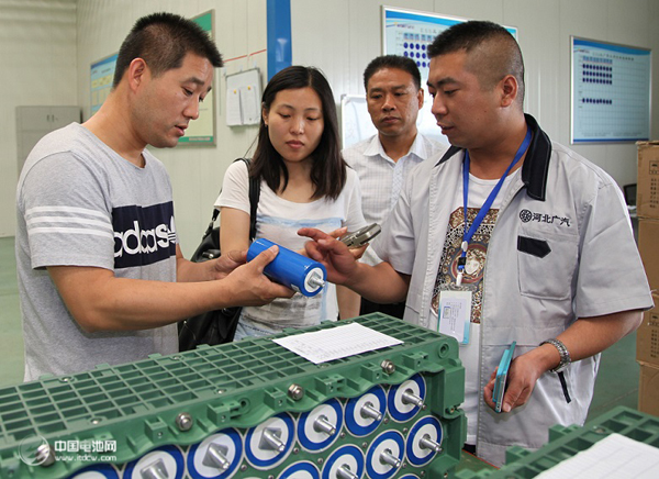 河北省廣播電視臺(tái)調(diào)研銀隆集團(tuán)武安新能源產(chǎn)業(yè)園