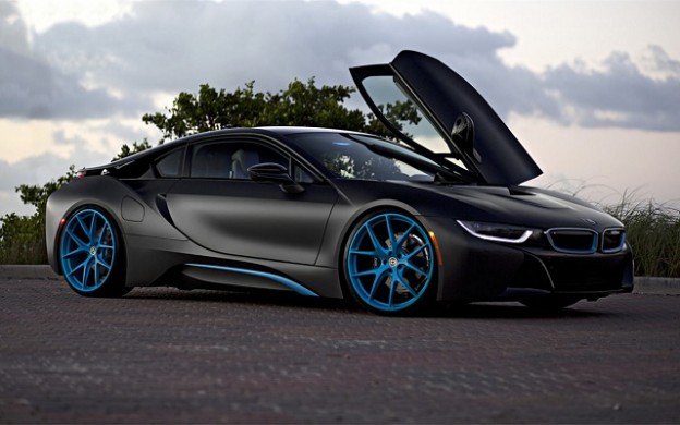 BMW i8 這么炫酷，背后也有博通的功勞