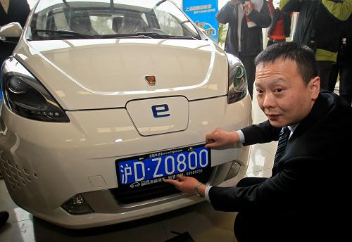 上海新能源車去年12月上牌量14715輛 超2014年全年