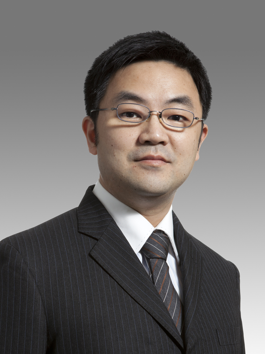 野村證券中國高科技行業分析師  黃樂平