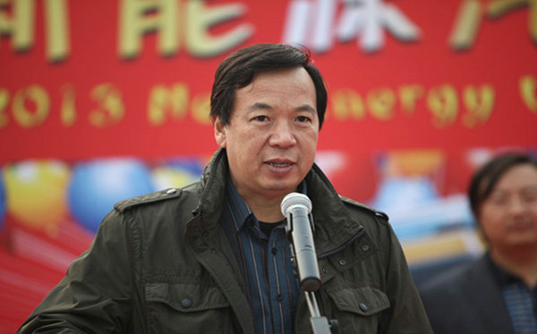 三專(zhuān)家論道新能源汽車(chē)推廣：政府多出重手