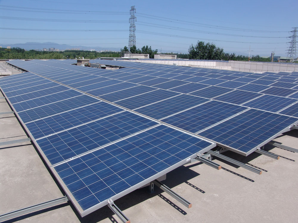 太陽能裝機容量不斷提升 光伏發(fā)電產(chǎn)業(yè)迎良機