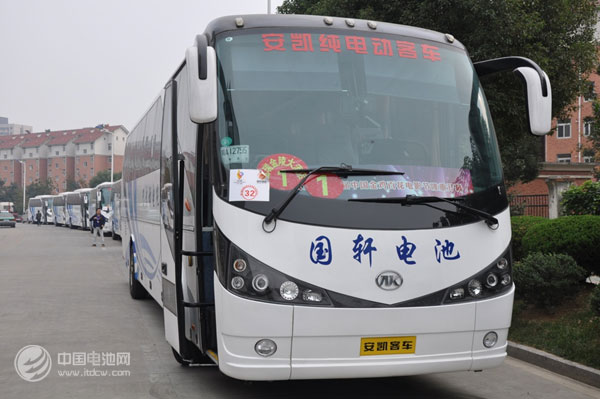 鋰電池概念股有多火？123只滬深個股市值平均超137億元
