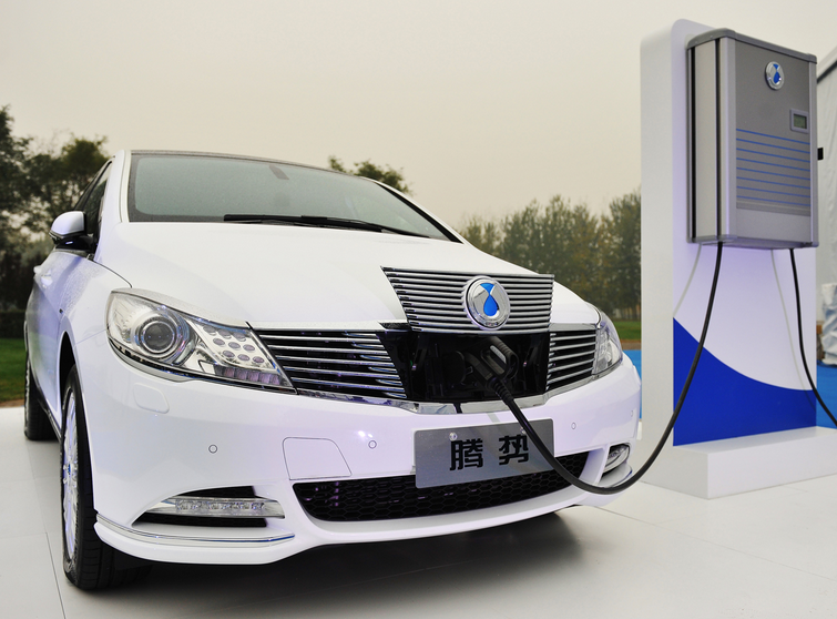 新能源汽車將迎新格局：補(bǔ)貼減少 門檻提高 鼓勵(lì)創(chuàng)新