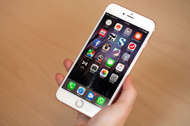 明年的iPhone或許會無邊框也沒有實體Home鍵