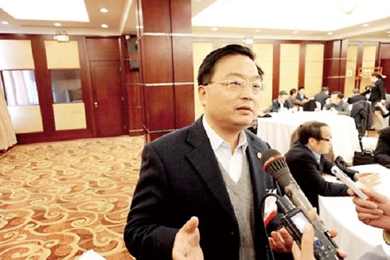 全國政協(xié)委員、華東理工大學金山科技園管委會主任藍閩波
