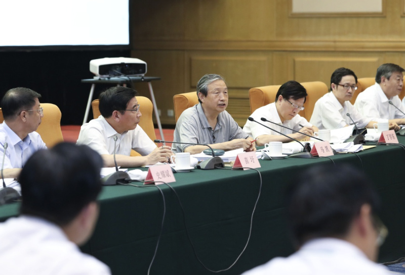 凱在北京深入新能源汽車充換電設(shè)施、充電服務(wù)平臺、分時租賃等單位調(diào)研