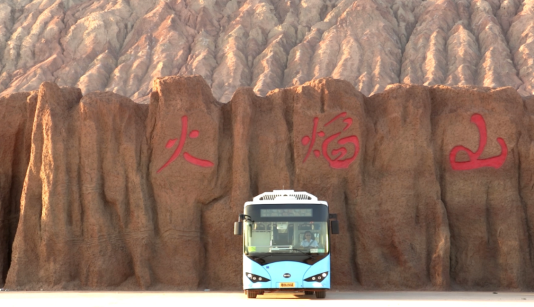 實(shí)力征服海拔5190米那根拉山 比亞迪K8西藏高原測(cè)試圓滿成功