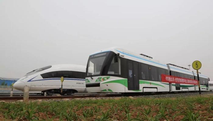 新能源軌道交通領(lǐng)域重大突破：氫燃料電池有軌電車實(shí)現(xiàn)商業(yè)運(yùn)營