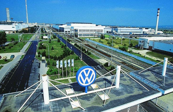 中國(guó)押寶新能源汽車 德國(guó)汽車頭號(hào)大國(guó)地位不保？