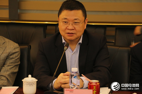 易事特集團(tuán)股份有限公司董事長(zhǎng)何思模