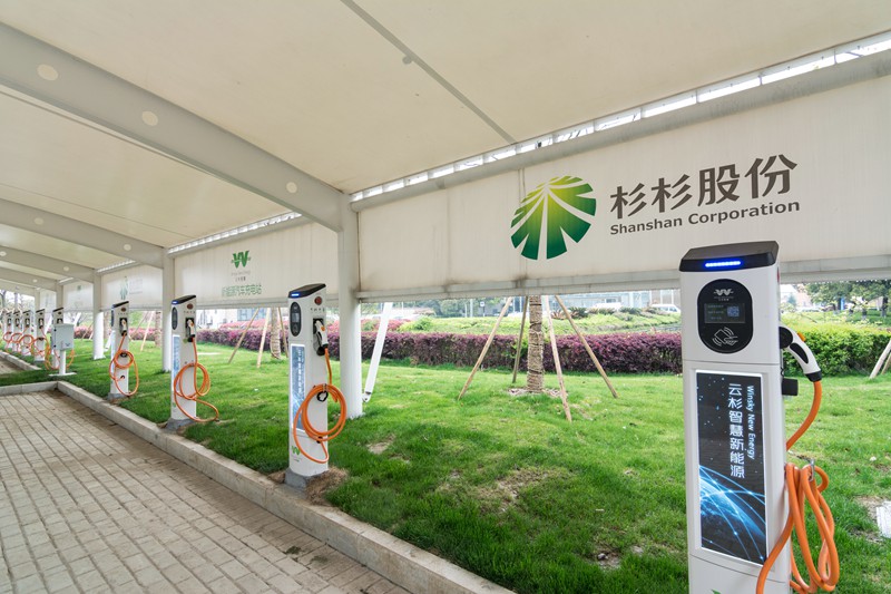 全產業鏈擴張面臨成本壓力 杉杉股份如何保住江湖地位？