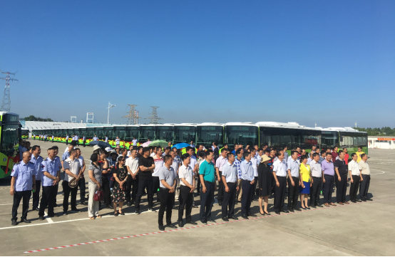 刷新汕頭市投放記錄 比亞迪600臺便民純電動公交車啟動交付