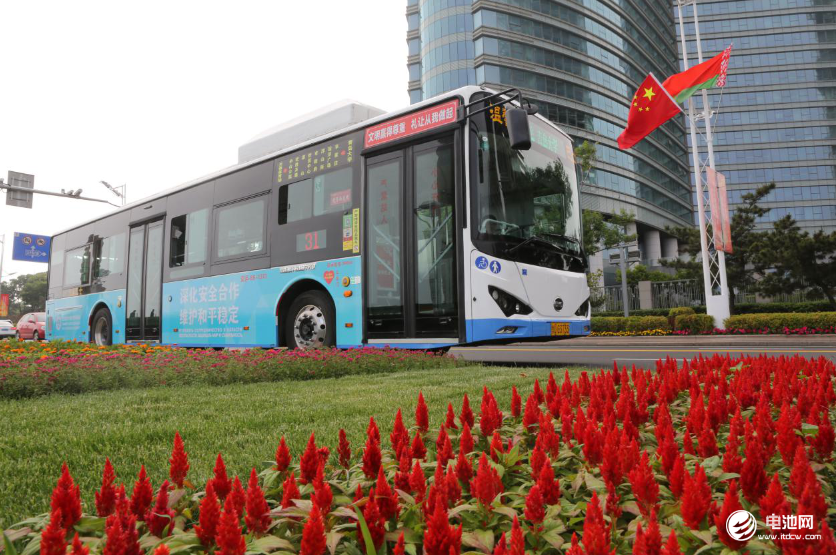 從新能源汽車產業發展看中國經濟新動能：發力新能源 增添新活力