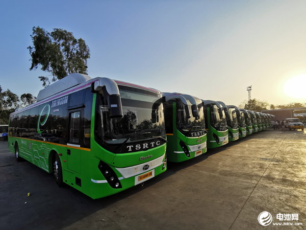 交付海德拉巴的40臺比亞迪電動巴士