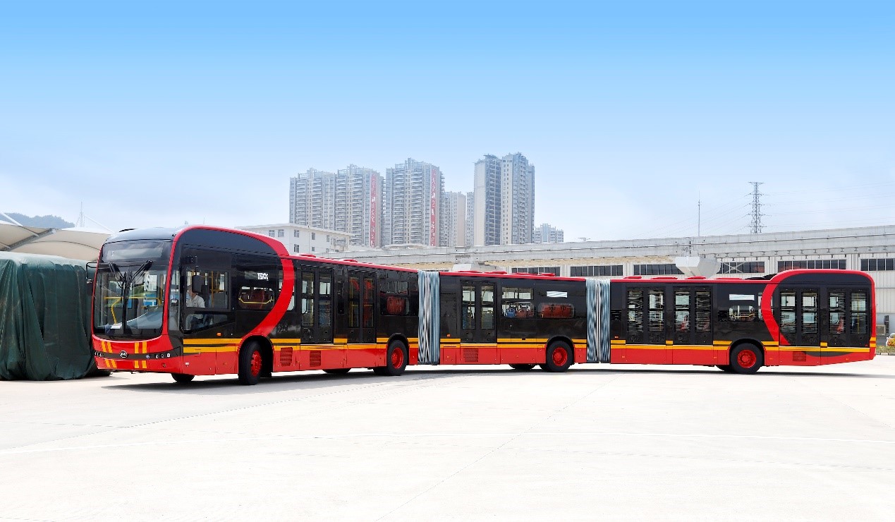 K12A長(zhǎng)度為27米，滿載人數(shù)250人，最高時(shí)速70公里
